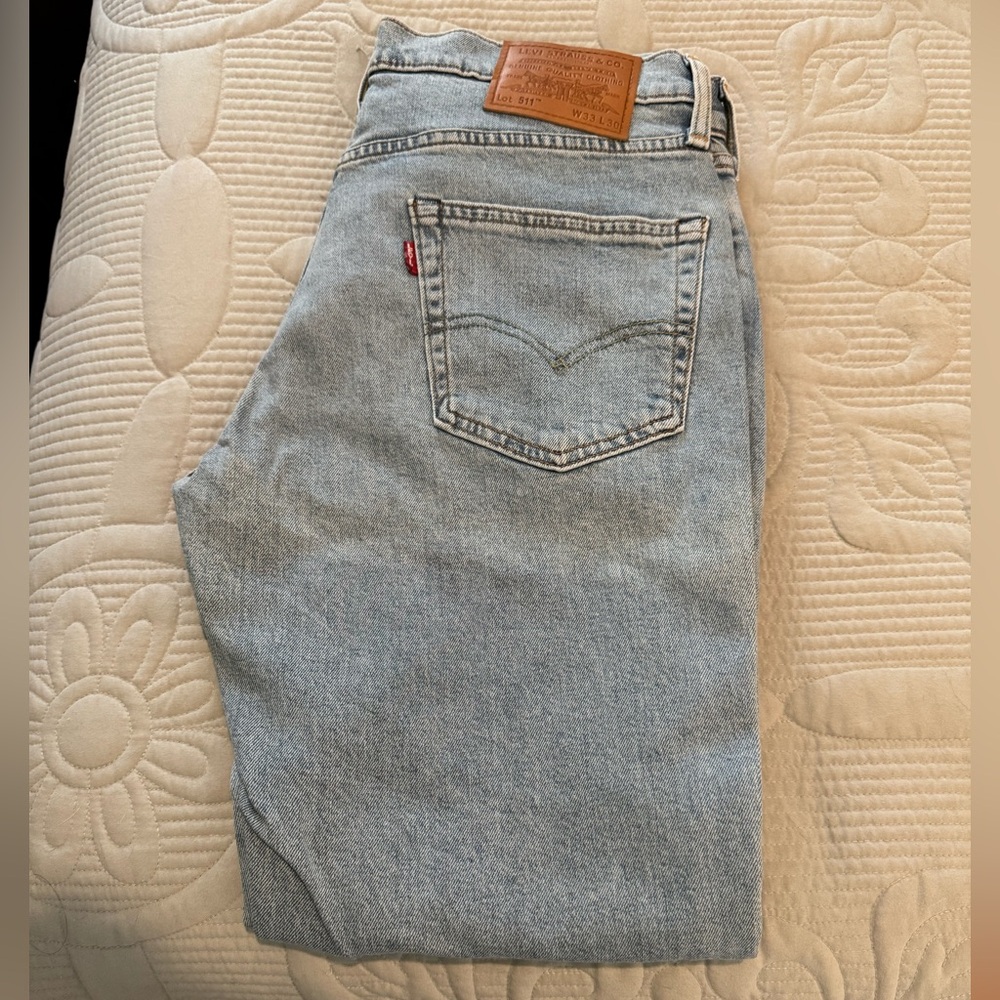Men’s levis 511 33x30!